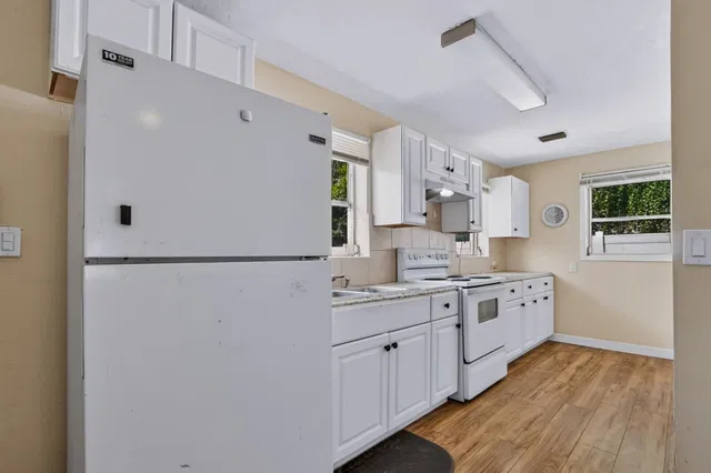 Residence photo 18