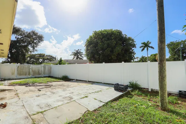 Residence photo 23