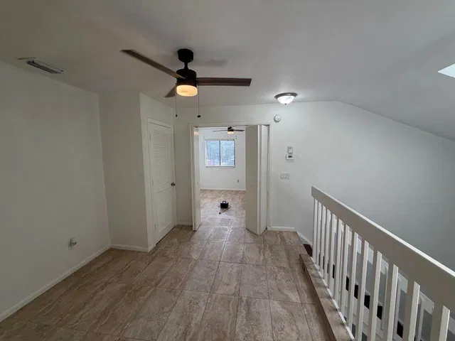 Unit C photo 11