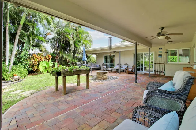 Residence photo 3