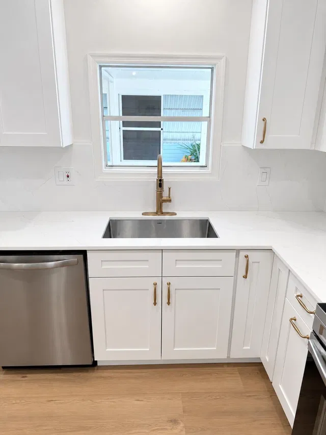 Residence photo 3