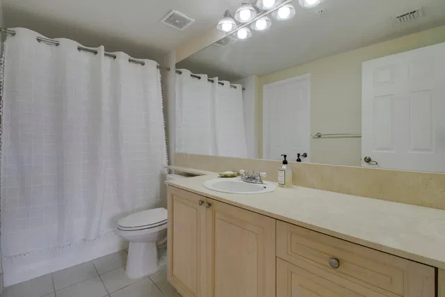 Downtown West Palm Beach Unit 305 photo 15