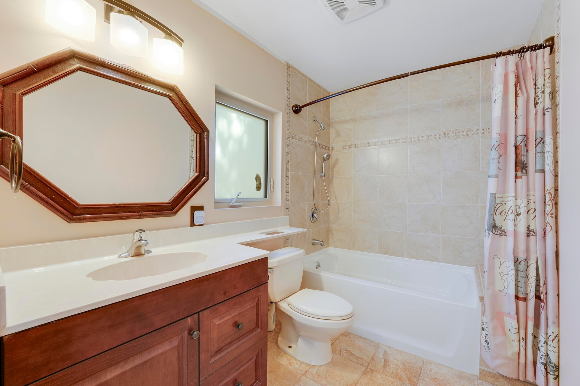 Residence photo 31