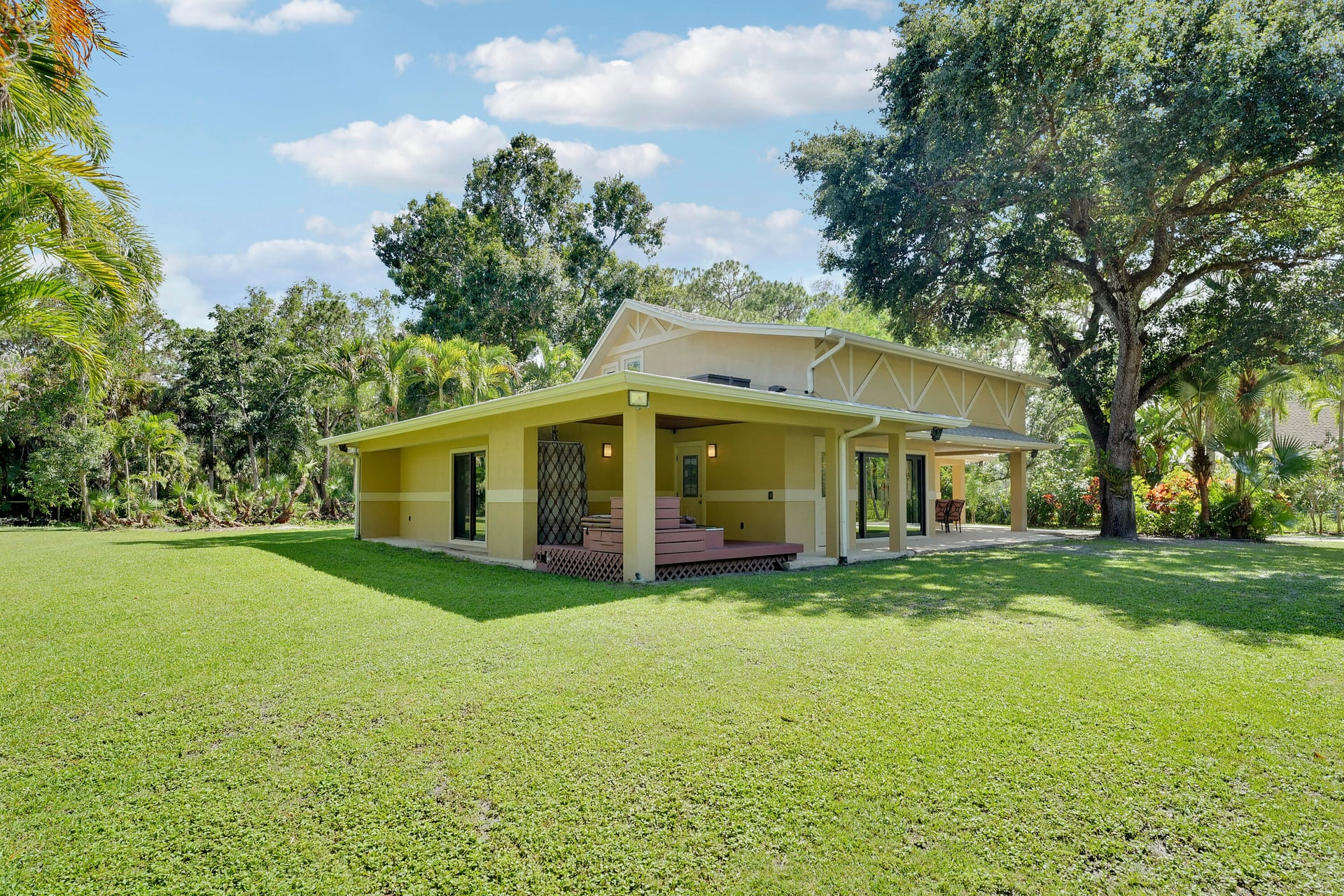 Residence photo 49