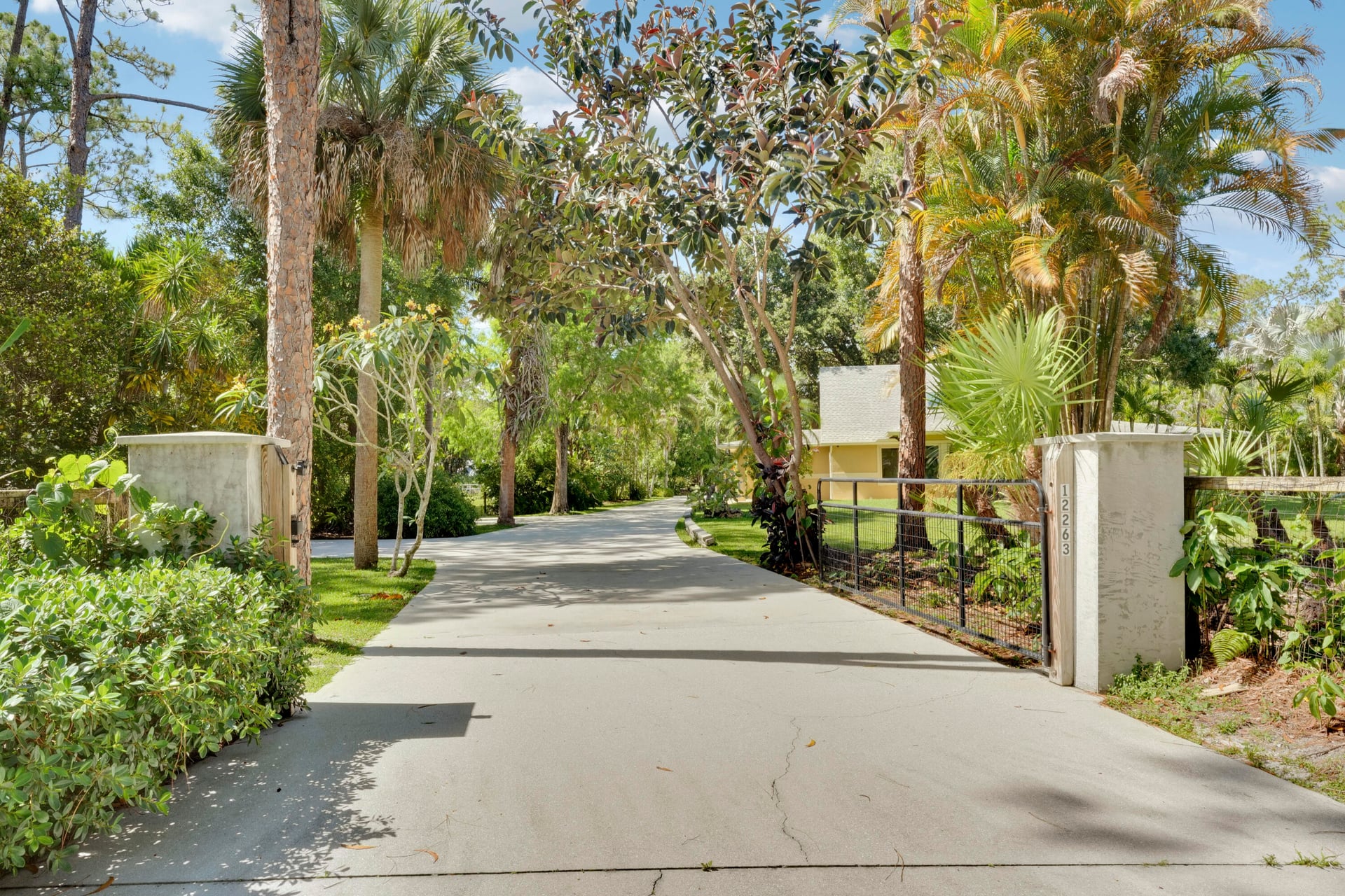 Residence photo 62