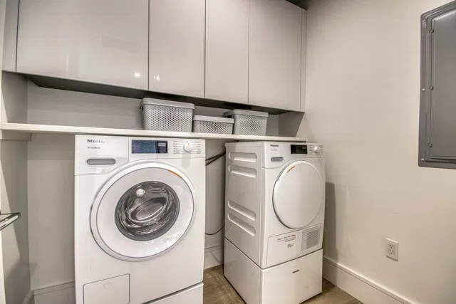 Nautilus 220 Unit 1207 photo 29