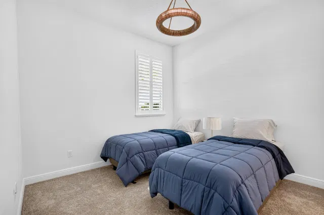 Residence photo 23
