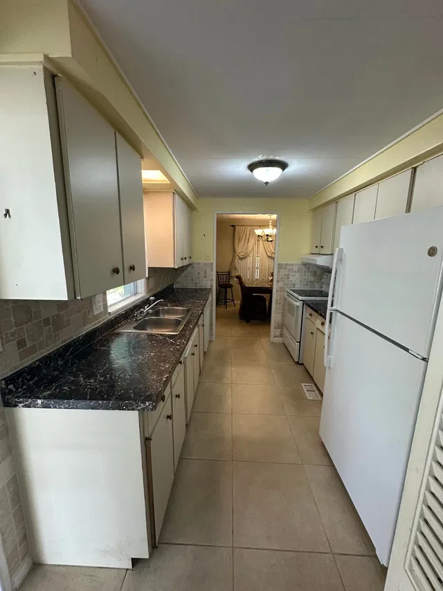  Residence photo 10