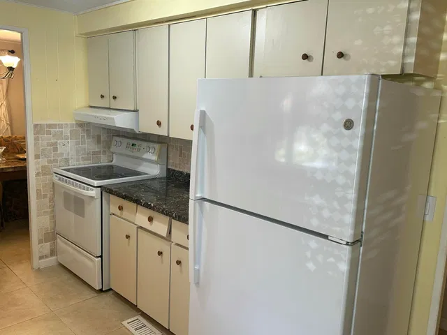  Residence photo 12