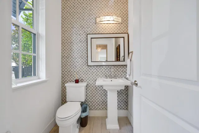 Palm Trail Delray Beach Residence photo 23
