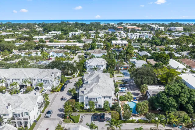 Palm Trail Delray Beach Residence photo 47