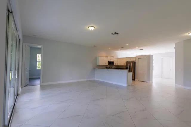  Residence photo 17