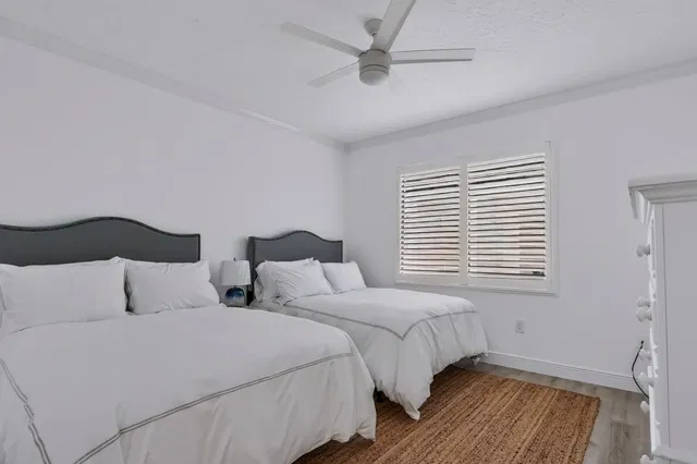 Residence photo 25