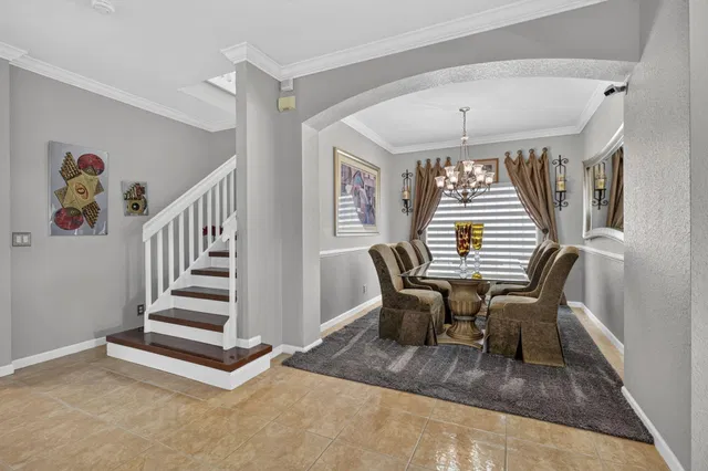 Residence photo 14