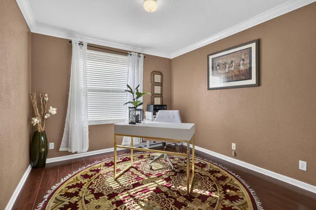 Residence photo 38