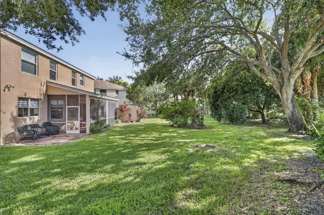 Residence photo 57