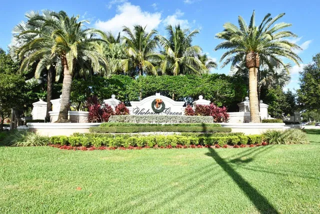 Residence photo 90
