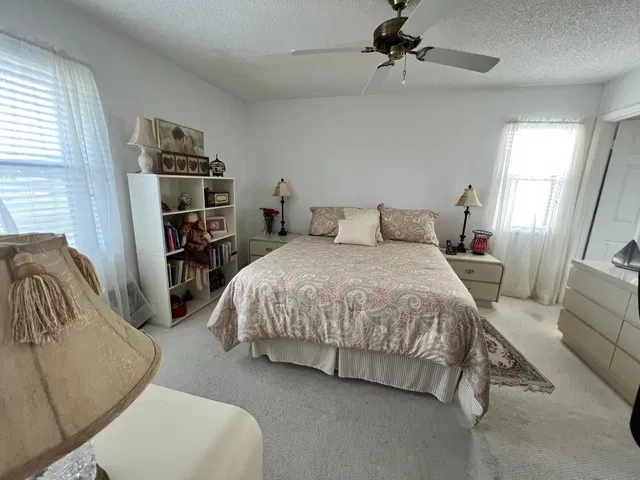 Unit 206 photo 15