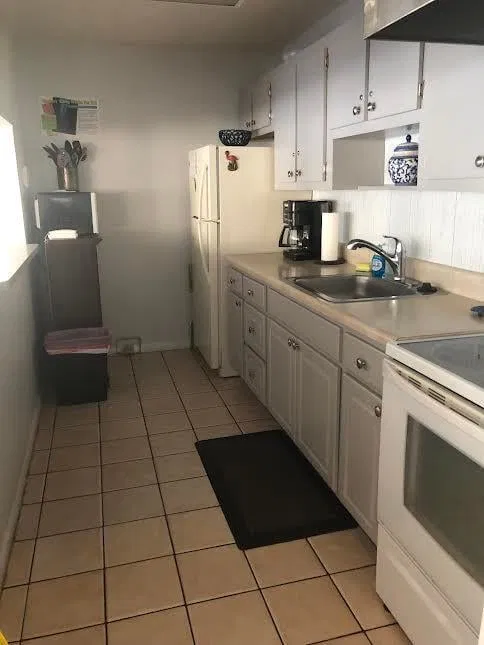Unit 105 photo 27