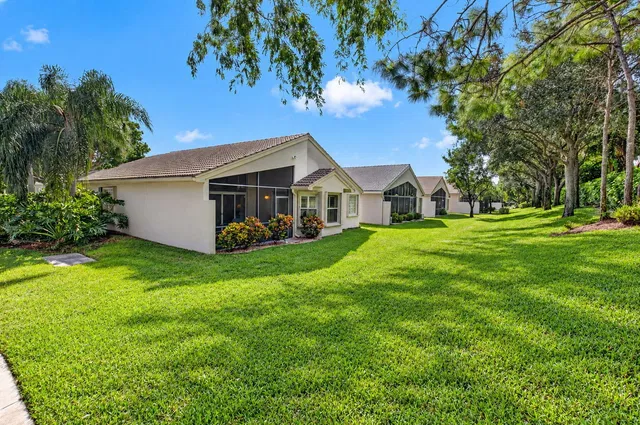 Residence photo 38