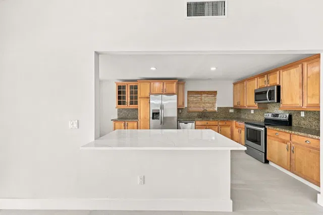  Residence photo 18