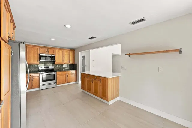  Residence photo 23