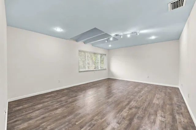  Residence photo 41