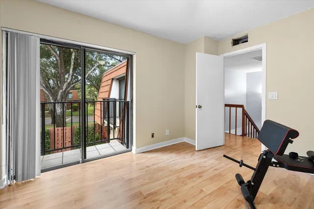 Unit 152 photo 30