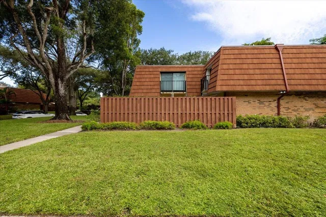 Unit 152 photo 40