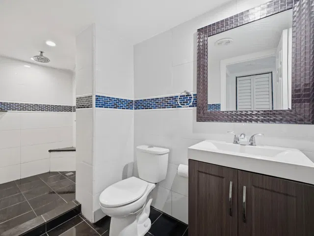 Boca Raton Unit 218 photo 17