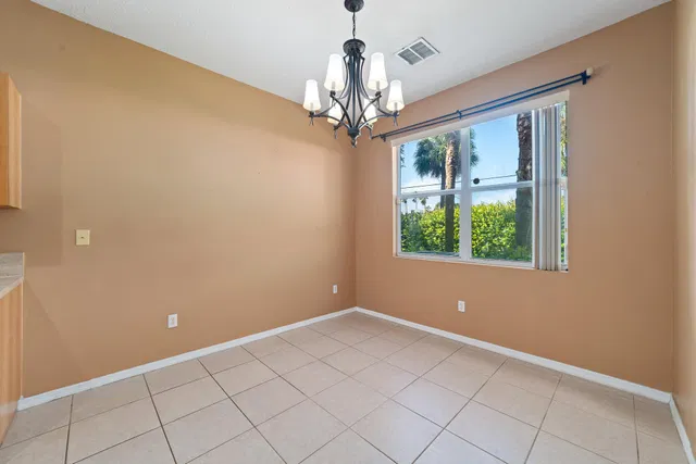 Residence photo 10