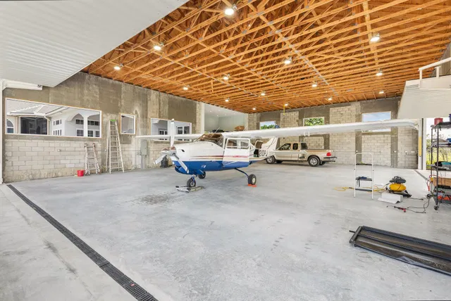 Wellington Aero Club Residence photo 50