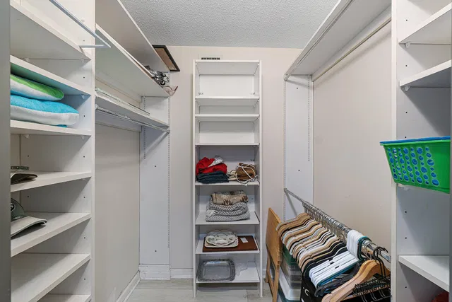 Unit 102 photo 22