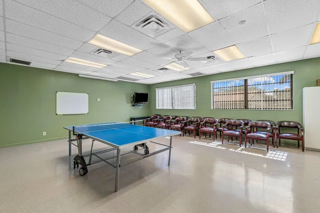Unit 102 photo 62