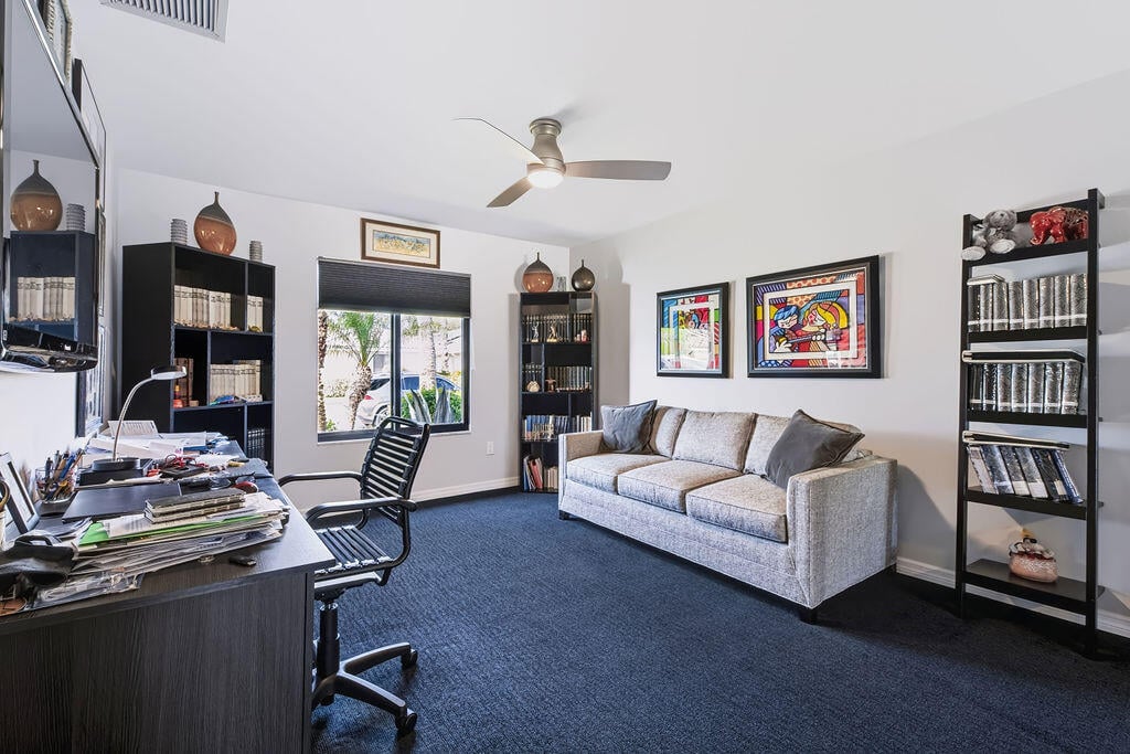 Residence photo 24