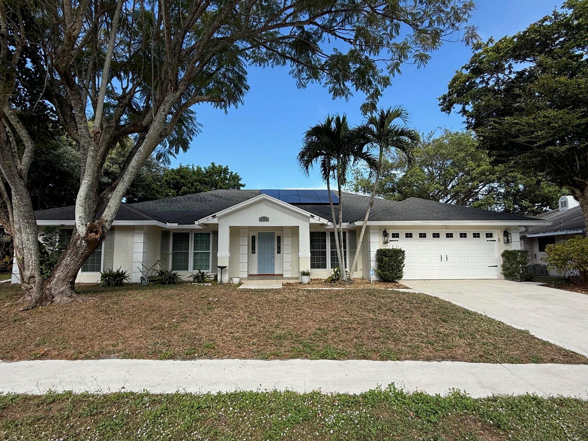 Residence photo 2