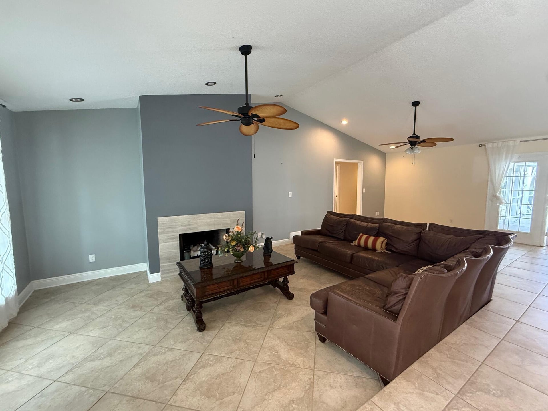 Residence photo 5