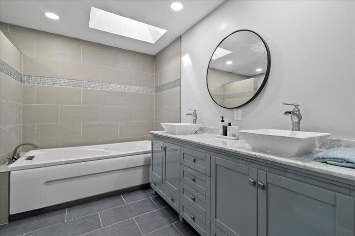 Residence photo 14