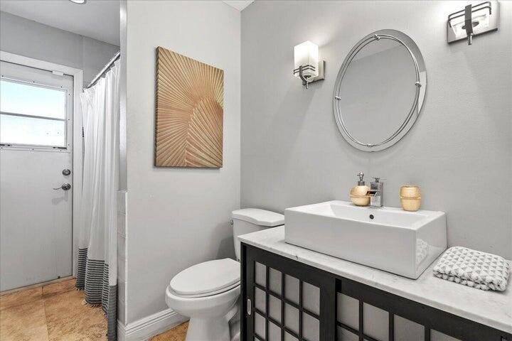 Residence photo 16