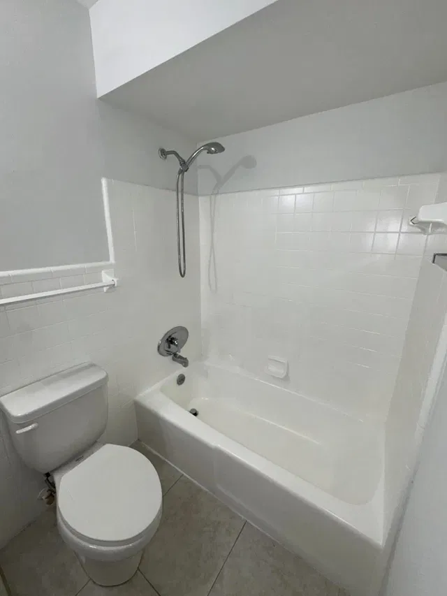 Unit 6 photo 14