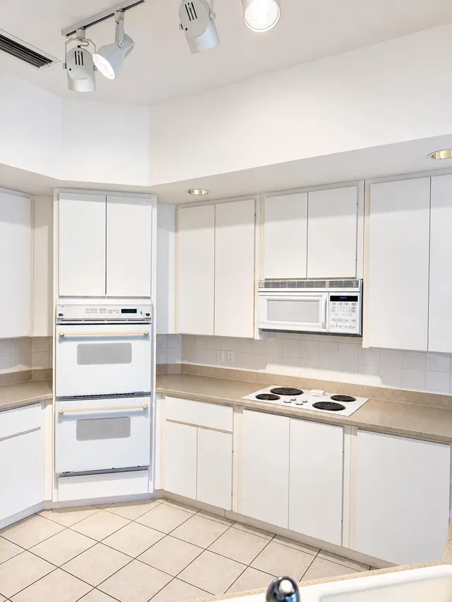 Residence photo 14