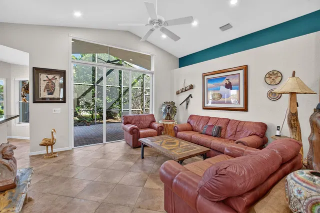Residence photo 10