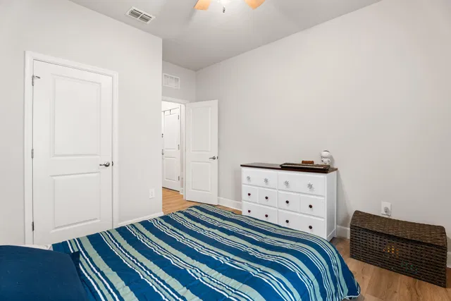  Residence photo 36
