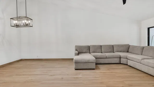  Residence photo 20