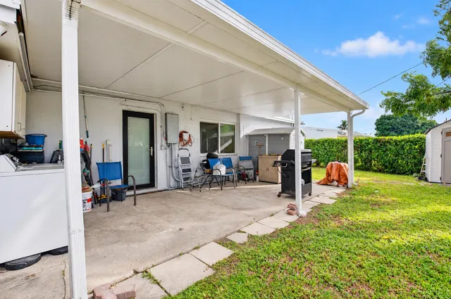 Residence photo 14