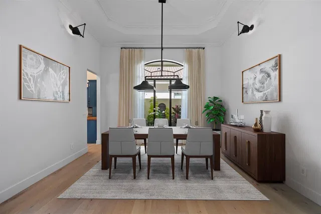 Residence photo 6