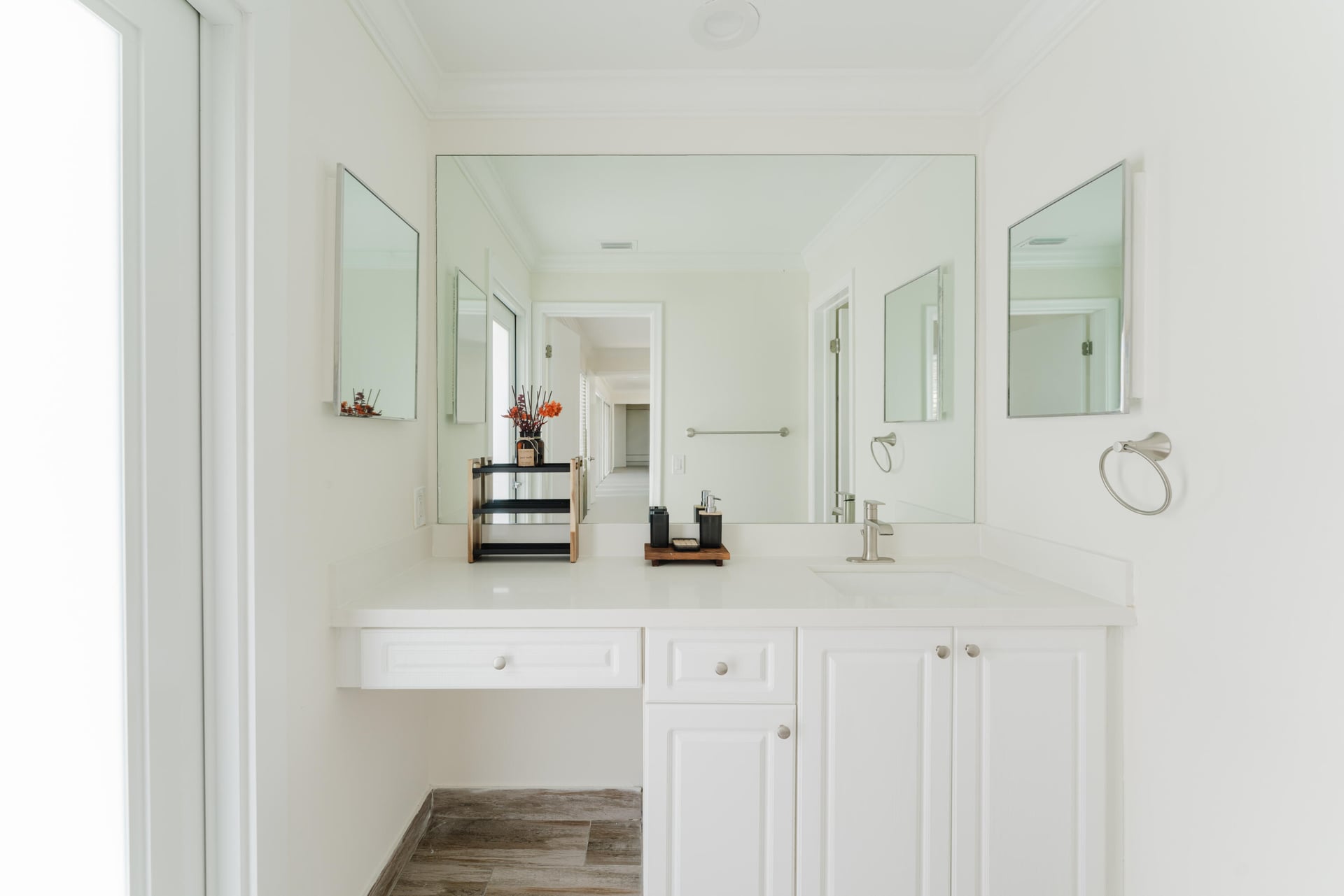 Unit 1424 photo 10