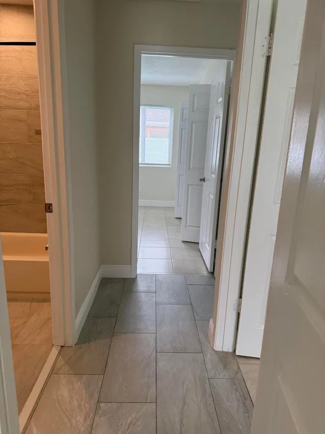 Residence photo 26