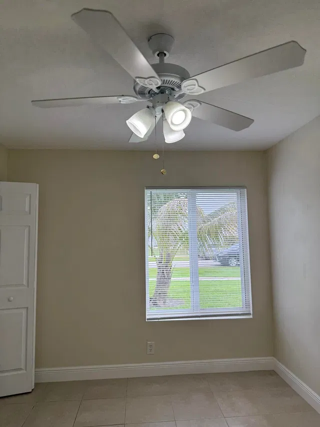 Residence photo 29