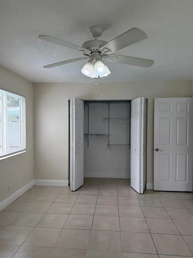 Residence photo 36